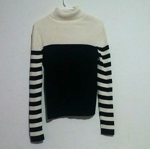 LOFT Sweaters - Ann Taylor Loft Size L Black and White Sweater LOFT Sweaters - Ann Taylor Loft Size L Black and White Sweater